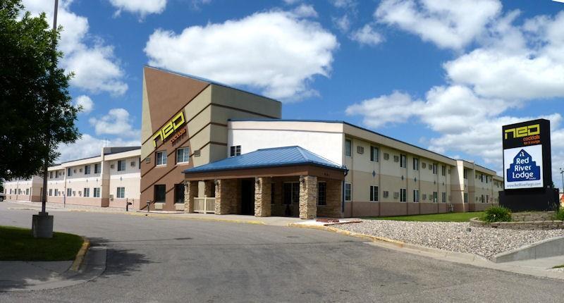 Red River Inn & Suites Фарго Экстерьер фото