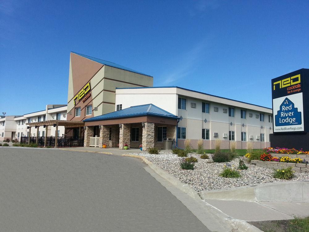 Red River Inn & Suites Фарго Экстерьер фото