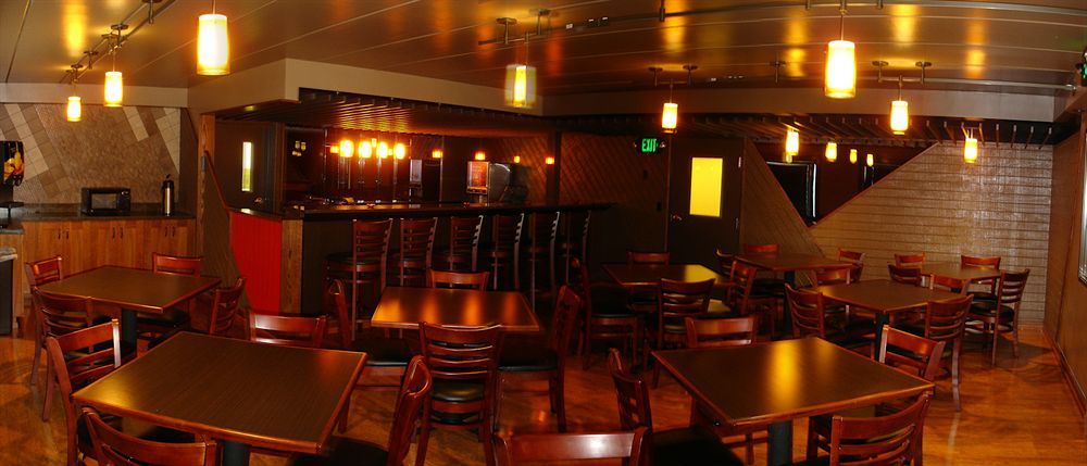 Red River Inn & Suites Фарго Экстерьер фото
