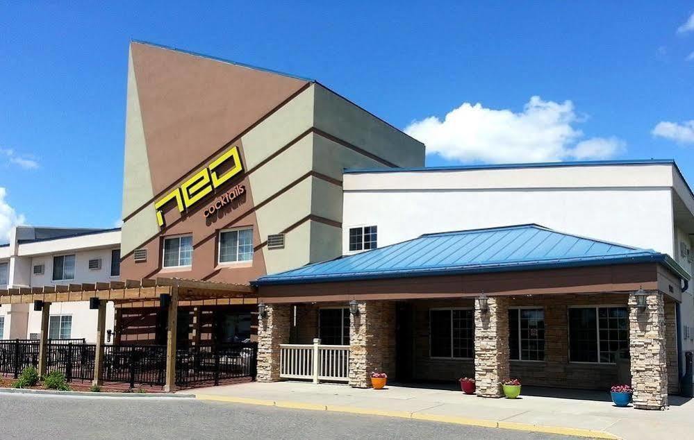 Red River Inn & Suites Фарго Экстерьер фото