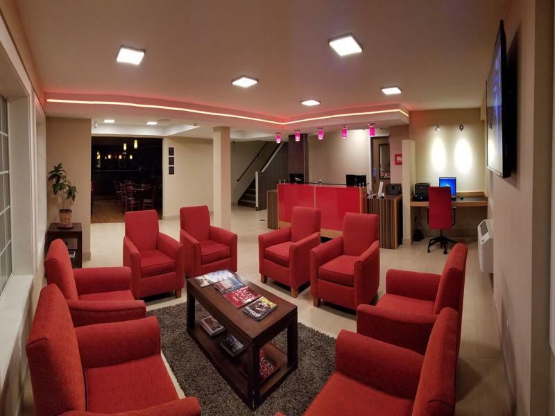 Red River Inn & Suites Фарго Экстерьер фото